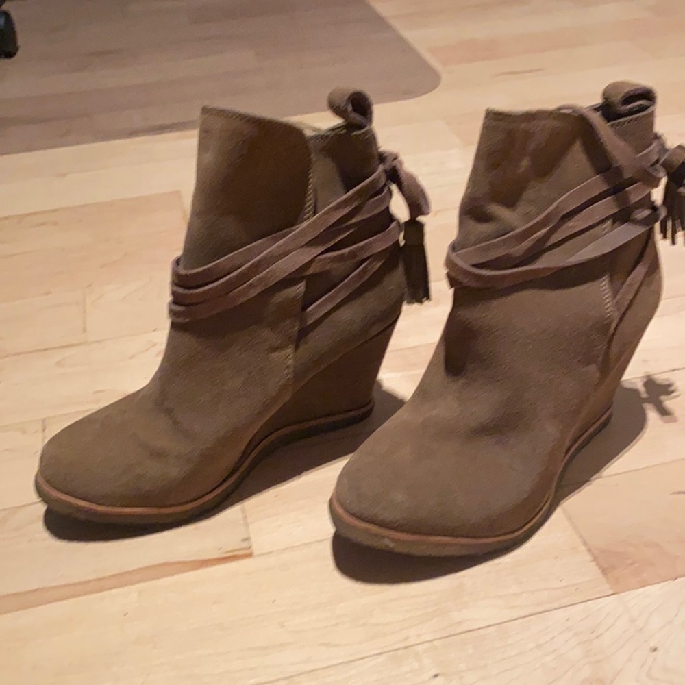 Splendid boots